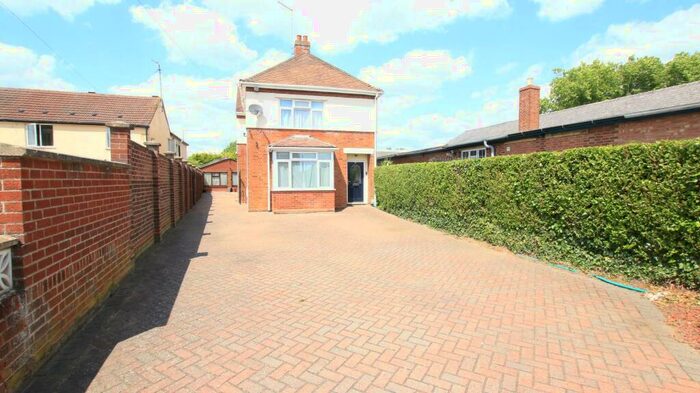 5 Bedroom Detached House To Rent In Church Street, Werrington, Peterborough, PE4