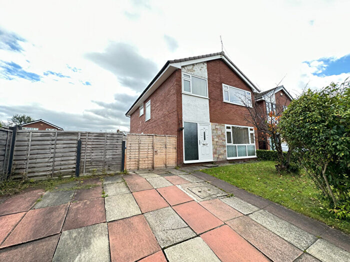 4 Bedroom Detached House To Rent In Dairyground Road, Bramhall, Stockport, Cheshire, SK7