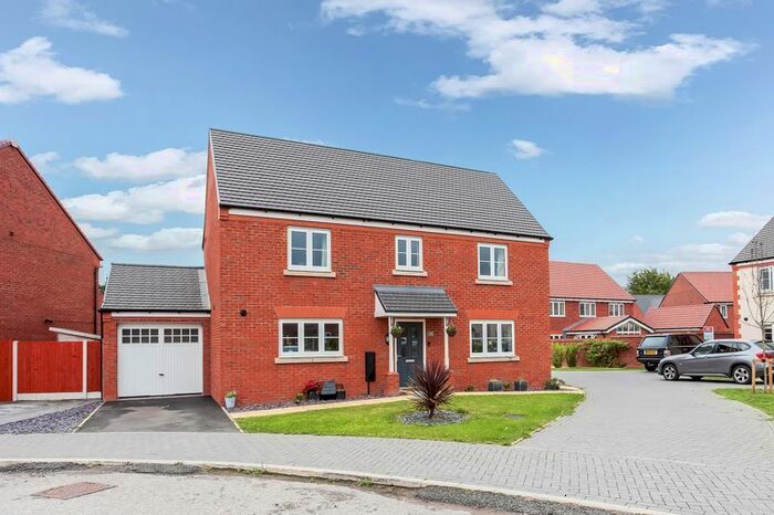 4 Bedroom Detached House To Rent In Loachbrook Farm Way, Congleton CW12