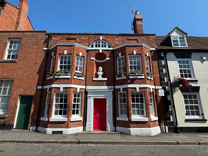 3 Bedroom Character Property For Sale In New Street, Warwick, CV34