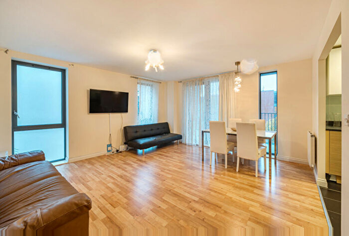 2 Bedroom Apartment For Sale In Needleman Close, London, NW9