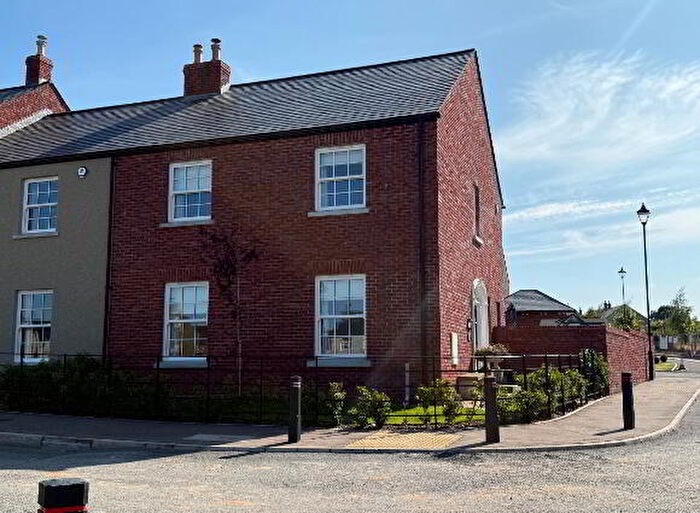 4 Bedroom End TownHouse For Sale In Governor's Gate Demesne, Royal Hillsborough, BT26