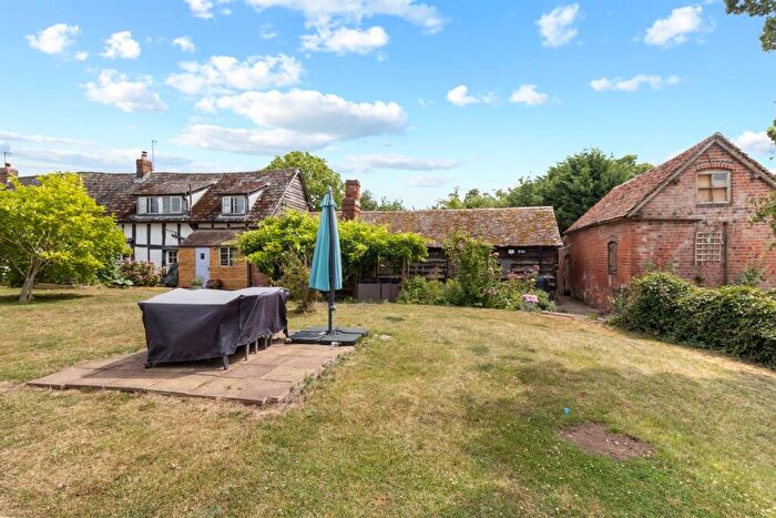 3 Bedroom Semi-Detached House For Sale In Ashperton Road, Ledbury, Herefordshire, HR8