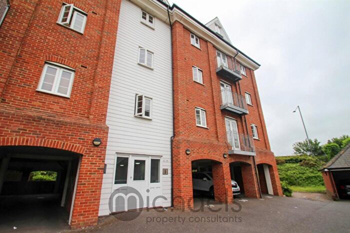 2 Bedroom Apartment To Rent In Hardie's Point, Colchester, CO2