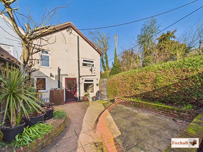 3 Bedroom Semi Detached House For Sale In Pin Mill Road, Chelmondiston, Ipswich, IP9