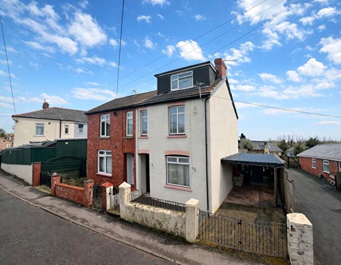 3 Bedroom Semi-Detached House For Sale In Union Road East, Abergavenny, NP7