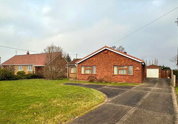 2 Bedroom Detached Bungalow For Sale In Dar Beck Road, Scotter, Gainsborough, DN21