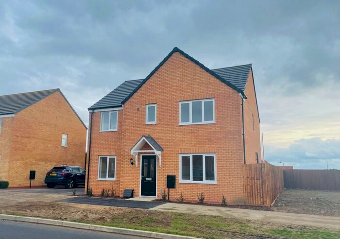 5 Bedroom House To Rent In Bellona Drive, Peterborough, PE2