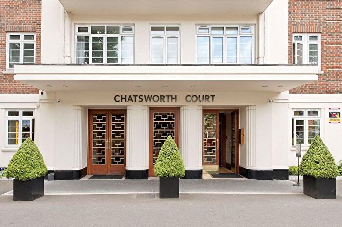 2 Bedroom Flat For Sale In Chatsworth Court, Kensington, W8