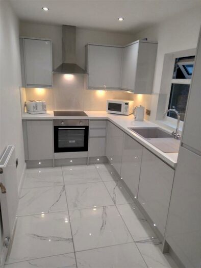 3 Bedroom Private Hall To Rent In Stonewell, Lancaster, LA1