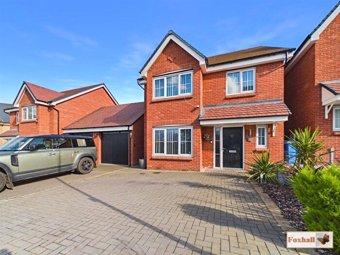 4 Bedroom Detached House For Sale In Clay Pond Way, Wherstead, Ipswich, IP2