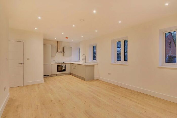 1 Bedroom Flat To Rent In Bell Walk, Uckfield, TN22