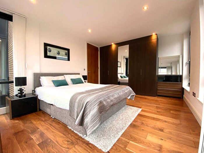 2 Bedroom Flat To Rent In Netley Street, Euston, London, NW1