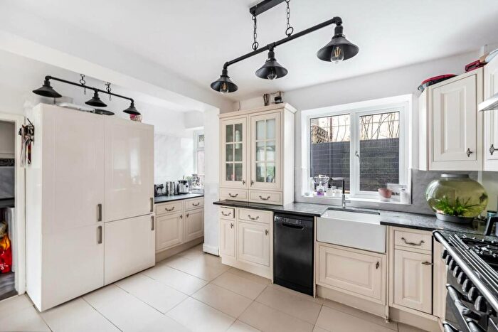 3 Bedroom Detached House For Sale In Ashleigh Road, Weston Hillside, BS23