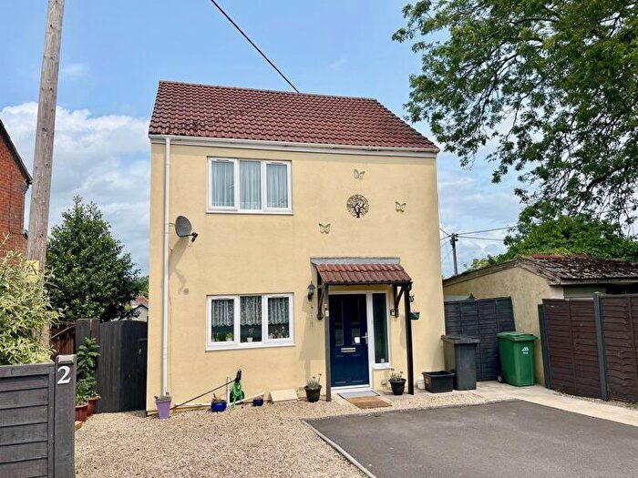 2 Bedroom Detached House For Sale In Bradley Road, Warminster, BA12