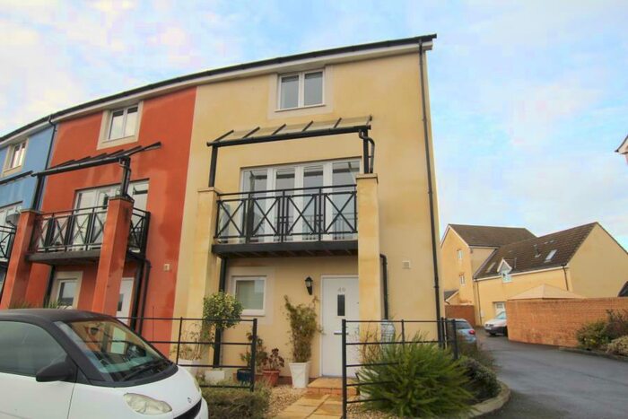 3 Bedroom Terraced House To Rent In Robin Place - Portishead, BS20