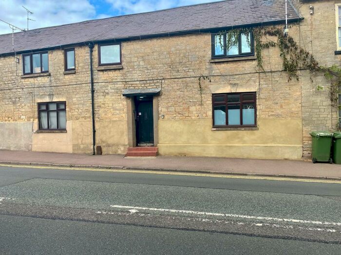 1 Bedroom Apartment To Rent In London Road, Old Statford, MK19