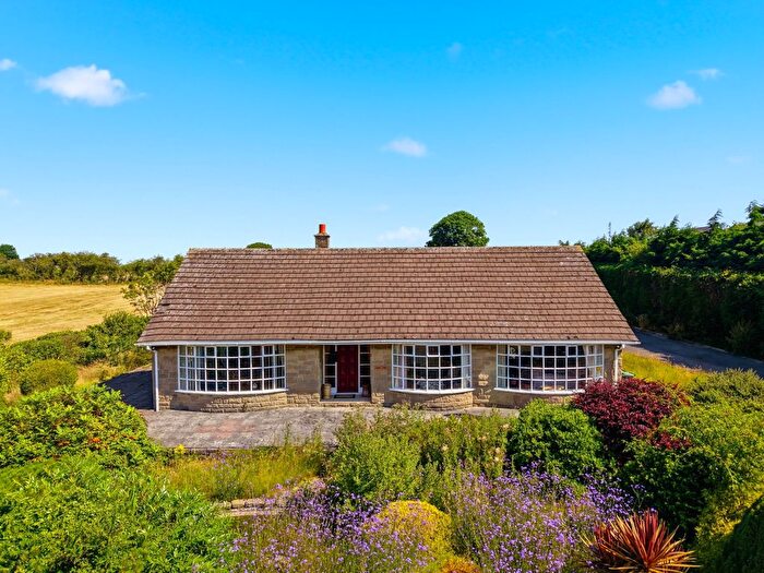 3 Bedroom Bungalow For Sale In Riley Lane, Pentrich, DE5