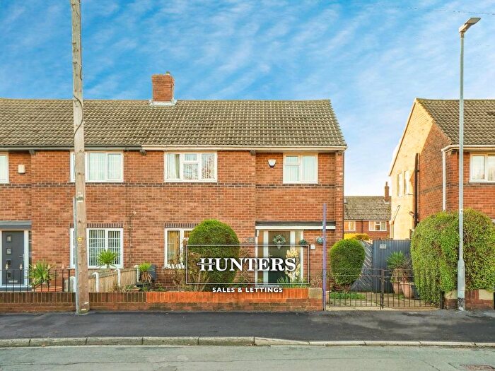 3 Bedroom Semi-Detached House To Rent In Temple Street, Castleford, WF10