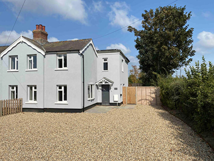 4 Bedroom Semi-Detached House To Rent In Capel Hall Lane, Trimley St Martin, IP11