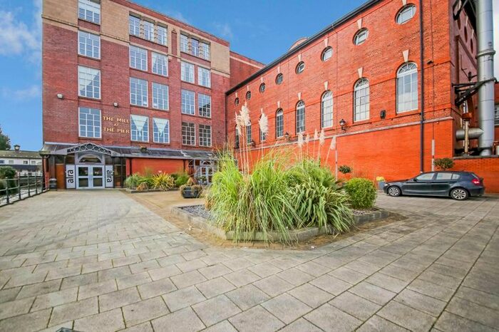 2 Bedroom Flat To Rent In Trencherfield Mill, Heritage Way, Wigan WN3