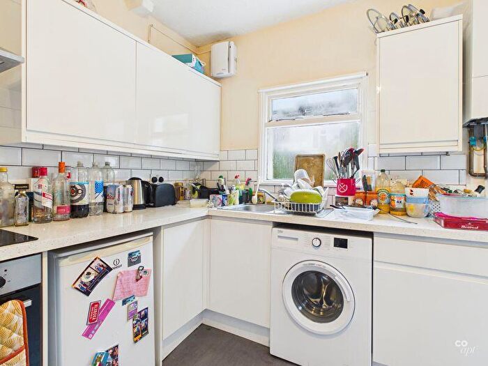 5 Bedroom Terraced House To Rent In Whippingham Road, Brighton, BN2
