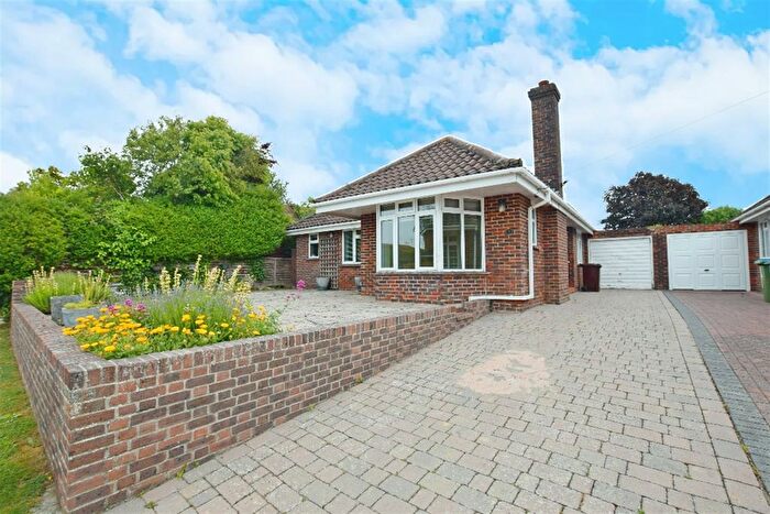 2 Bedroom Detached Bungalow To Rent In Tryndel Way, Felpham, Bognor Regis, West Sussex, PO22