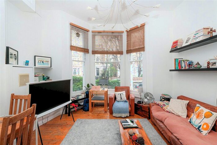 1 Bedroom Flat To Rent In Cambridge Gardens, London, W10