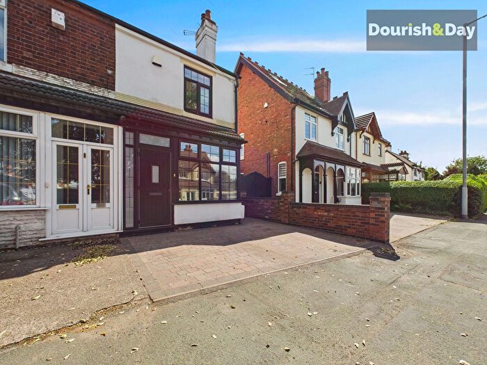 2 Bedroom End Of Terrace House For Sale In Broad Lane South, Wolverhampton, WV11