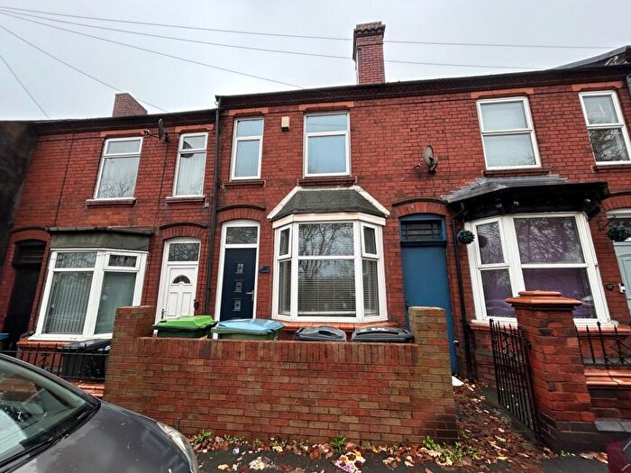 3 Bedroom House To Rent In Gorsty Hil Road, Rowley Regis, West Midlands, B65