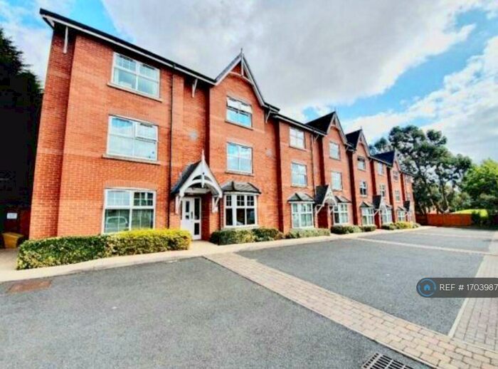 2 Bedroom Flat To Rent In Masons View, Birmingham, B24