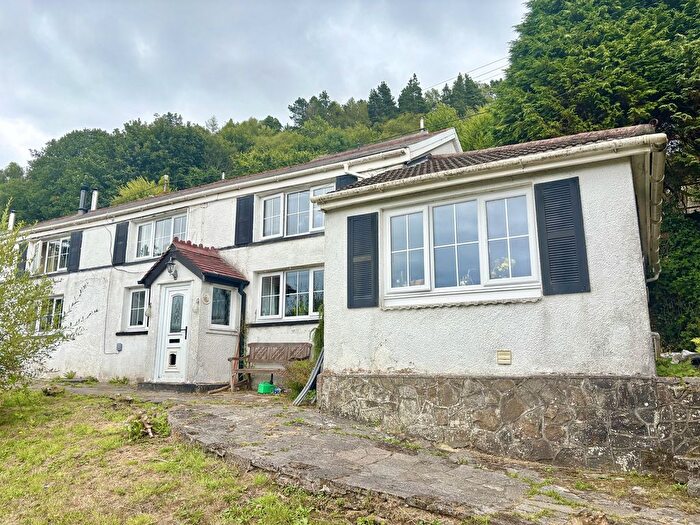 3 Bedroom Cottage For Sale In Dyffryn Road, Alltwen, Pontardawe, Swansea., SA8