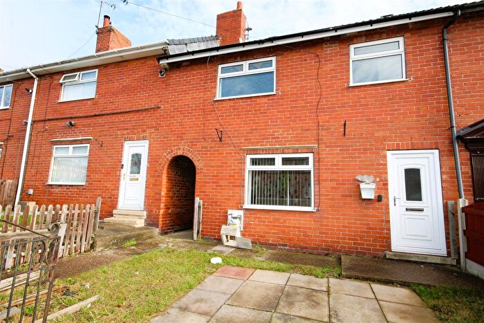 3 Bedroom Terraced House For Sale In School Street, Upton, Pontefract, WF9