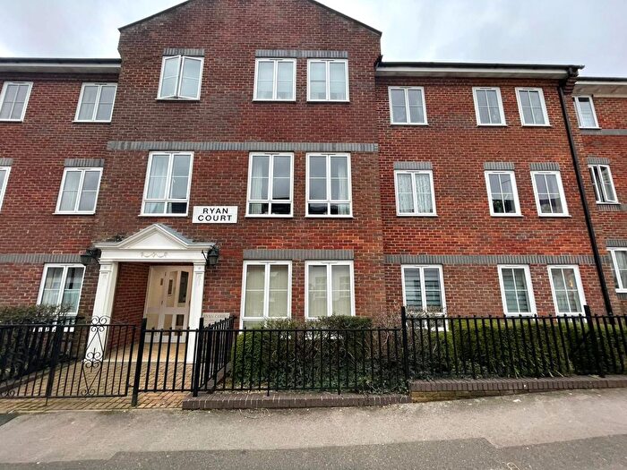 1 Bedroom Flat To Rent In White Cliff Mill Street, Blandford Forum, DT11