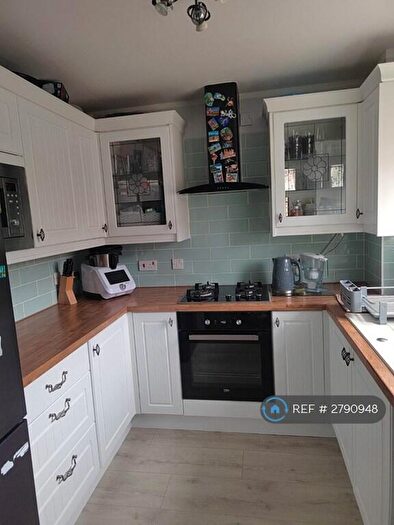 2 Bedroom End Of Terrace House To Rent In Lamport Drive, Huntingdon, PE29