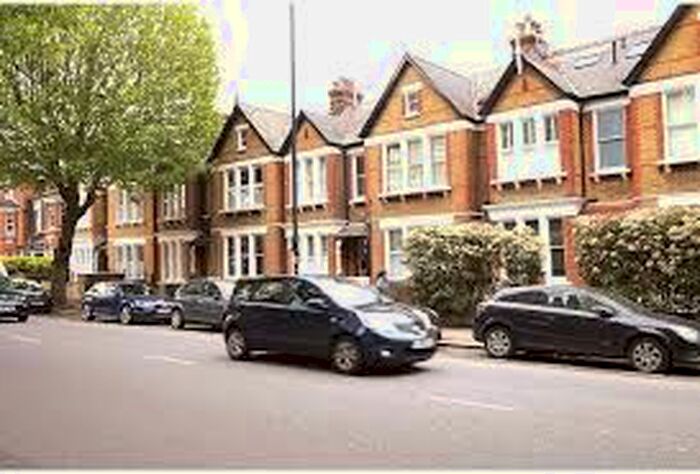 4 Bedroom Semi-Detached House To Rent In Cavendish Road, Clapham, SW12