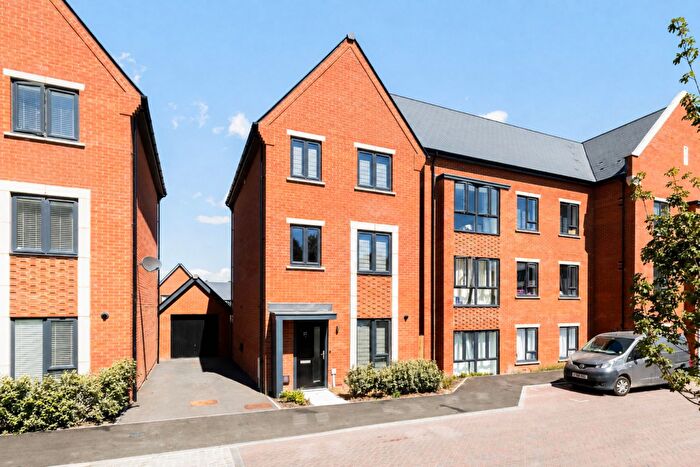 4 Bedroom Detached House To Rent In Grenadier Drive, Folkestone, CT20