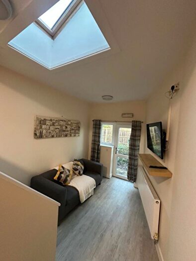 4 Bedroom Terraced House To Rent In Cecil Street Lenton, NG7