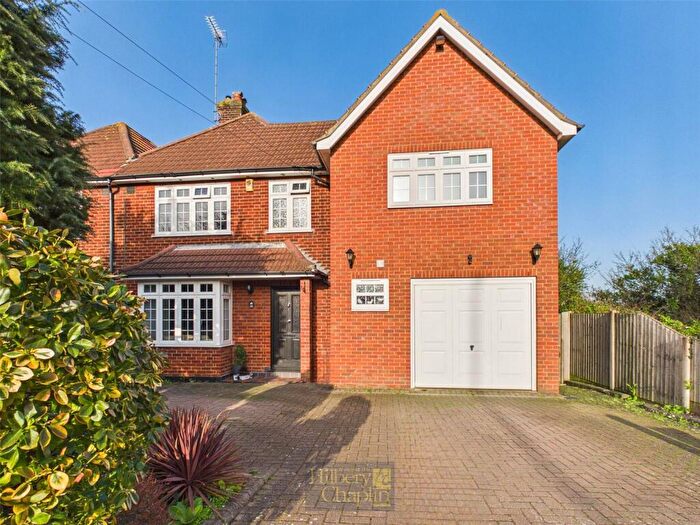 4 Bedroom Semi-Detached House For Sale In Rayleigh Road, Hutton, Brentwood, Essex, CM13