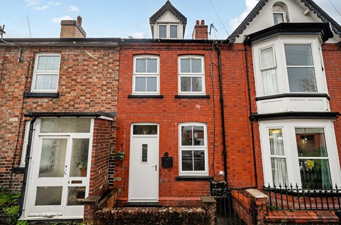 2 Bedroom Terraced House For Sale In Maesyllan, Llanidloes, Powys, SY18