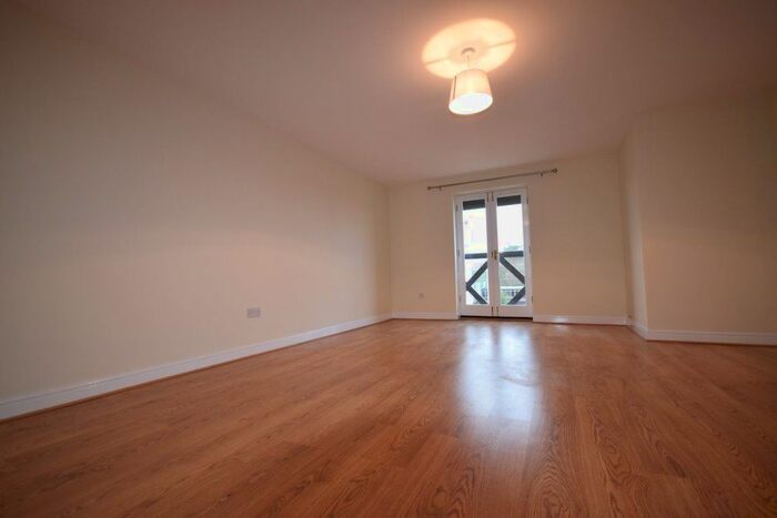 2 Bedroom Flat To Rent In Horn Book, Saffron Walden, Essex CB11