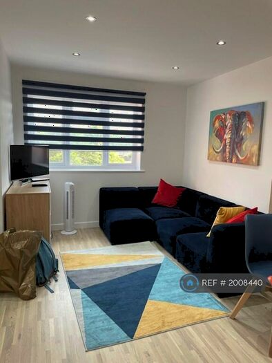1 Bedroom Flat To Rent In Burrell Close, Edgware, HA8