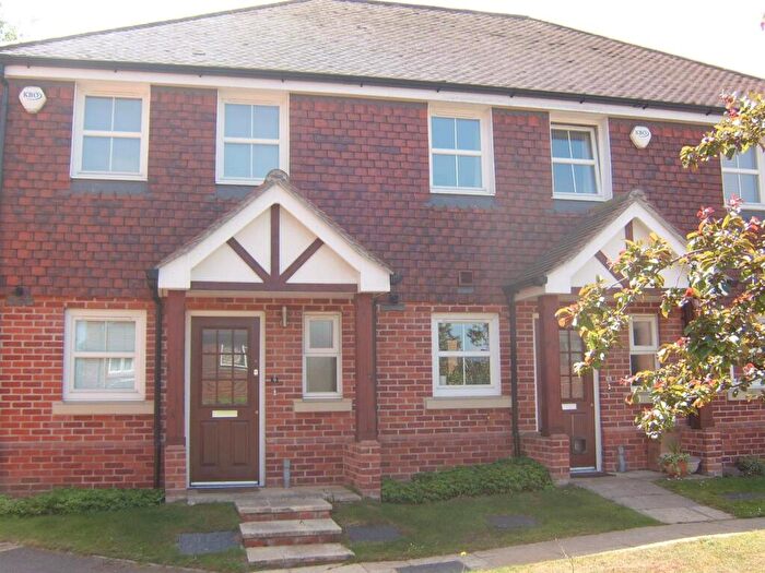 2 Bedroom Terraced House To Rent In Ellerton Way, Wrecclesham, GU10