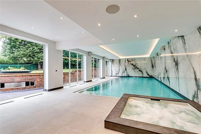 8 Bedroom Detached House To Rent In The Bishops Avenue, Hampstead, N2