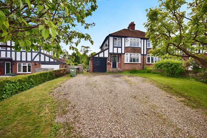 3 Bedroom Semi-Detached House For Sale In Salts Avenue, Loose, Maidstone, ME15