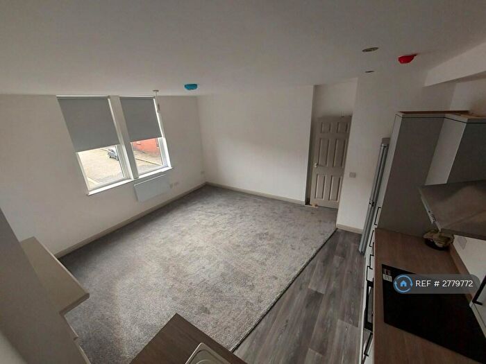 1 Bedroom Flat To Rent In Rawson Street, Farnworth, Bolton, BL4