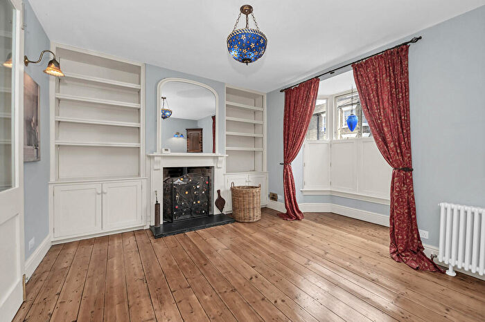 4 Bedroom Town House To Rent In Orchard Street, Bury St. Edmunds, IP33