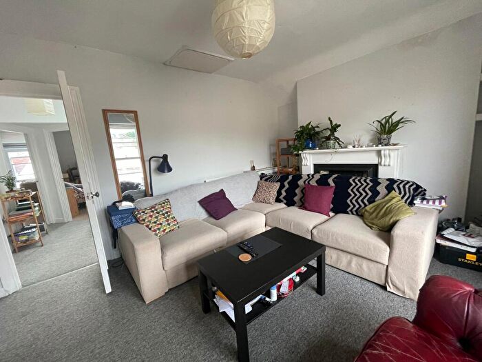 2 Bedroom Apartment To Rent In Hampton Park, Bristol, BS6