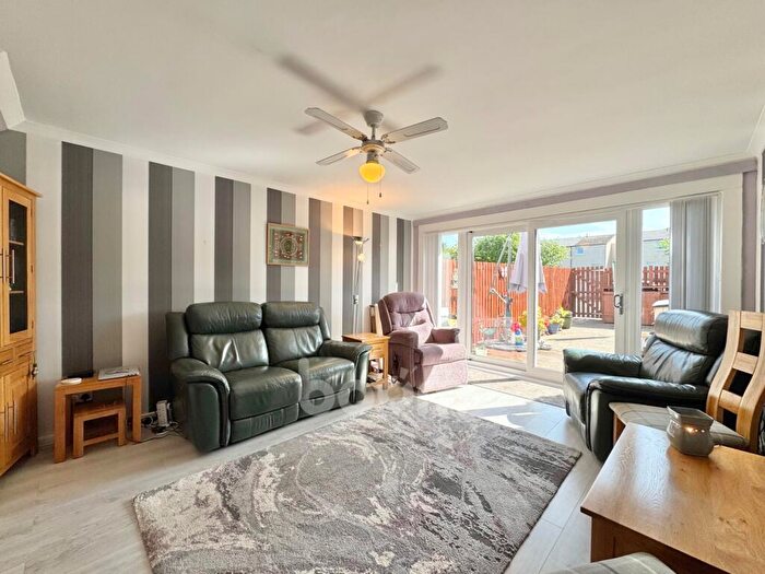 2 Bedroom Terraced House For Sale In Sundrum Place, Kilwinning, KA13