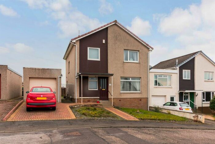 3 Bedroom Detached House For Sale In Glenfield, Carnock, KY12